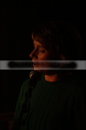 Will B & Geoff Allnutt with guests at The Royal Oak, Midhurst on Friday 25 October 2013. www.polopictures.co.uk