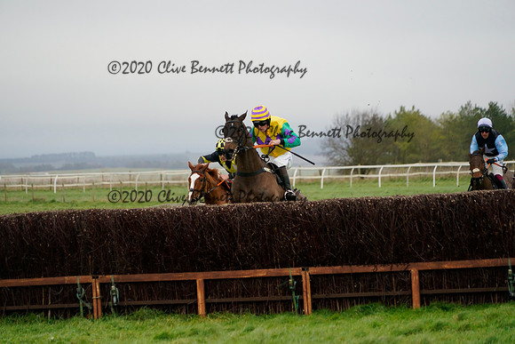 _CAB4258